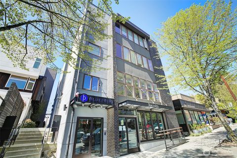 4147 California Avenue SW Seattle WA 98116