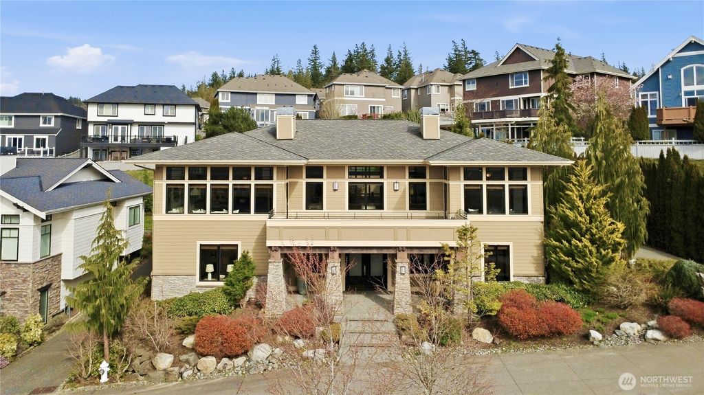 Photo of 1558 26th Court NE, Issaquah, WA 98029 (MLS # 2500266)