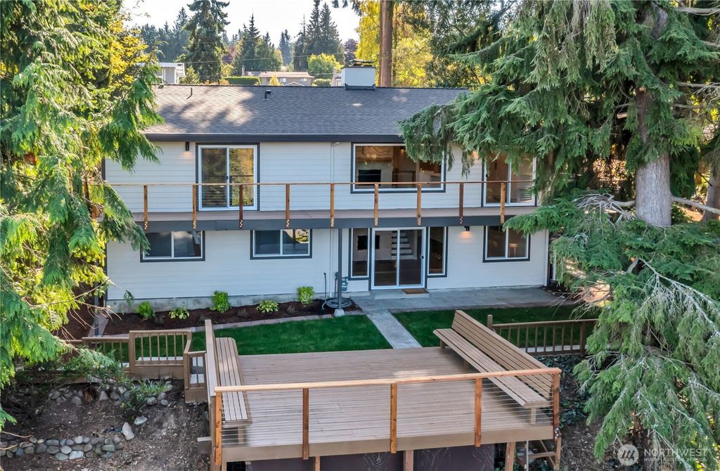 Photo of 621 SW 297 Street, Federal Way, WA 98023 (MLS # 2438223)