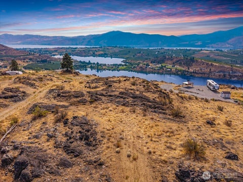 Photo of 431 Glory View Lane, Manson, WA 98831 (MLS # 2577189)