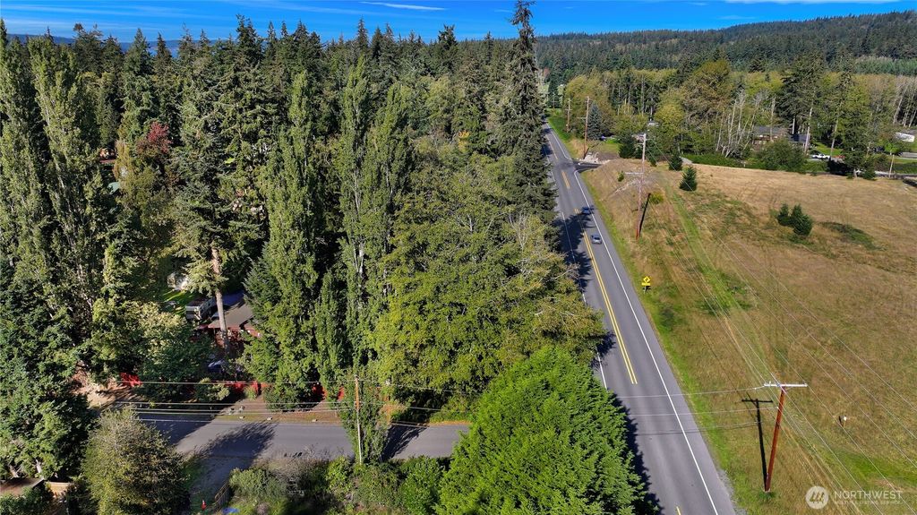 Photo of 1991 E Beachwood Drive, Freeland, WA 98249 (MLS # 2477536)