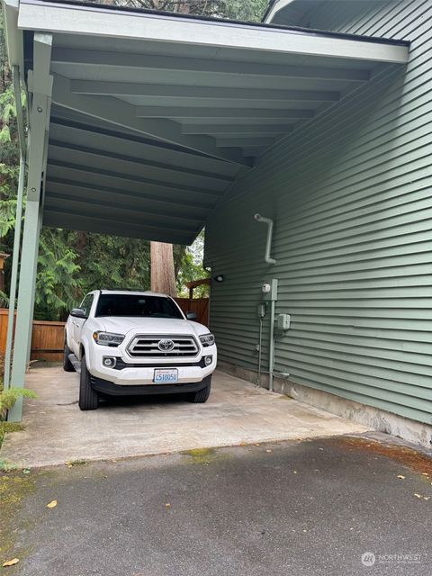 A home in Poulsbo