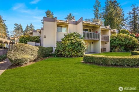 7501 Ruby Drive SW I206 Lakewood WA 98498