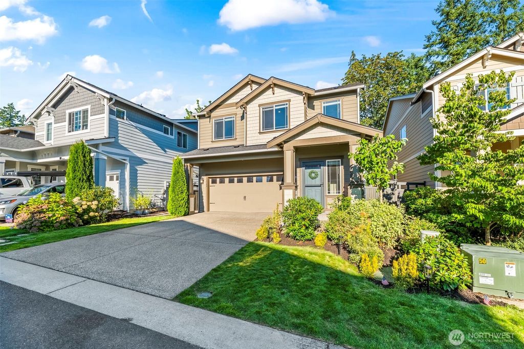 Photo of 32540 Granite Court, Black Diamond, WA 98010 (MLS # 2419927)