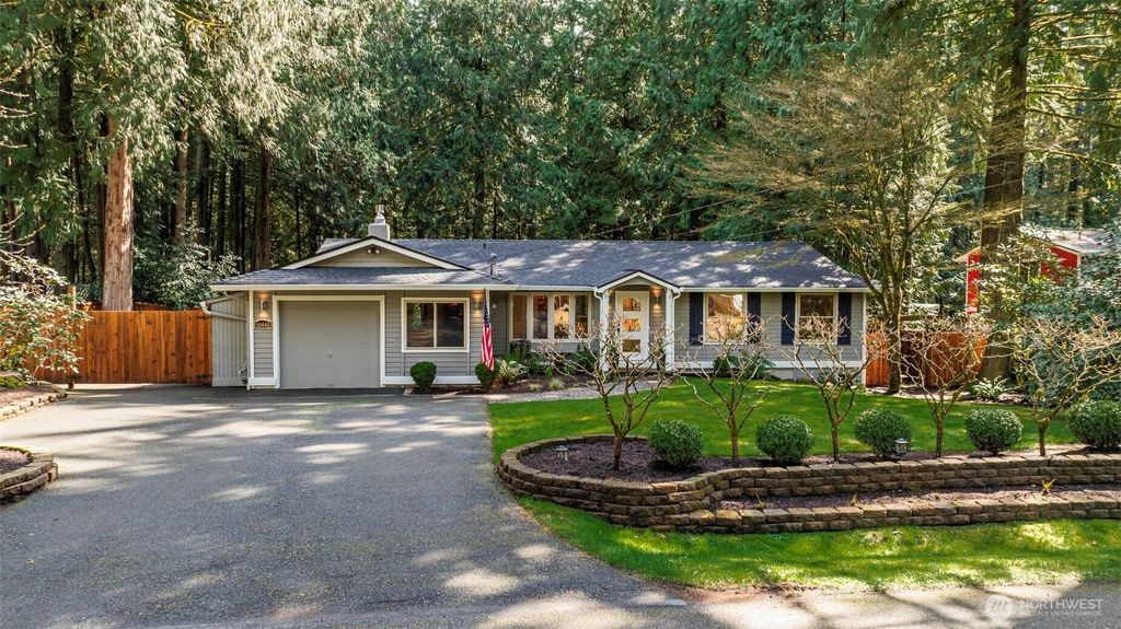 Photo of 10440 320th Avenue NE, Carnation, WA 98014 (MLS # 2358748)