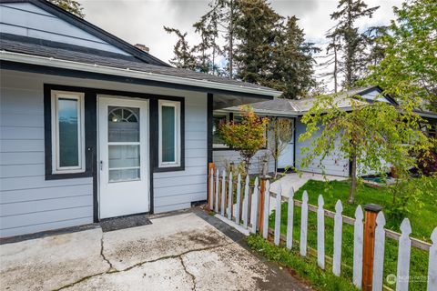 A home in Oak Harbor