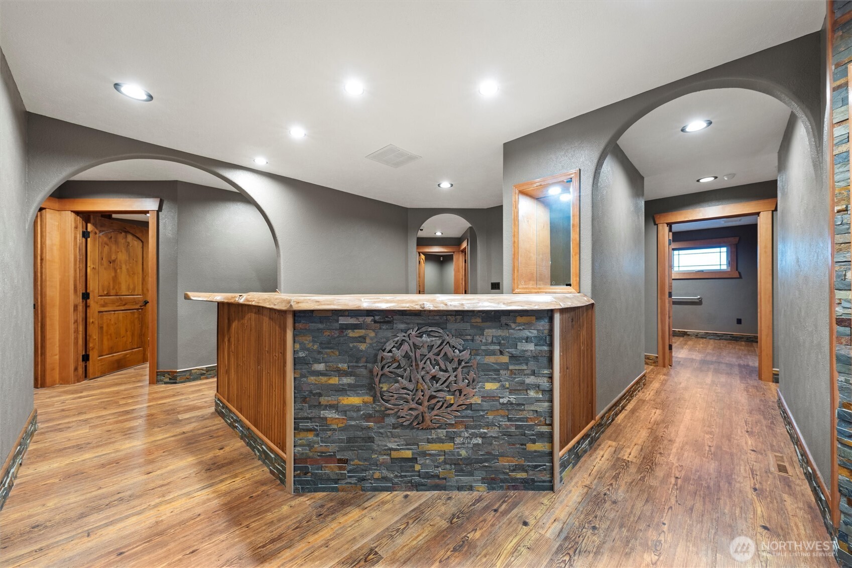 1207 E Main Street