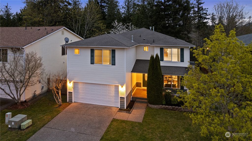 Photo of 24915 SE 18th Street, Sammamish, WA 98075 (MLS # 2220543)