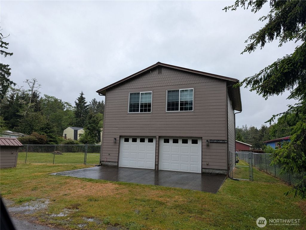 Photo of 3331 239th Place, Ocean Park, WA 98640 (MLS # 2524958)
