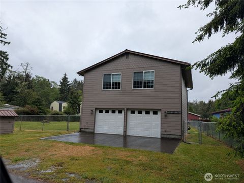 Photo of 3331 239th Place, Ocean Park, WA 98640 (MLS # 2524958)