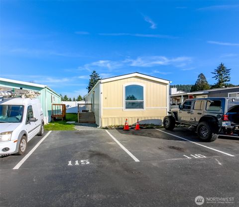 210 37th St SE Unit 8, Auburn, WA 98002 - MLS#: 2338202