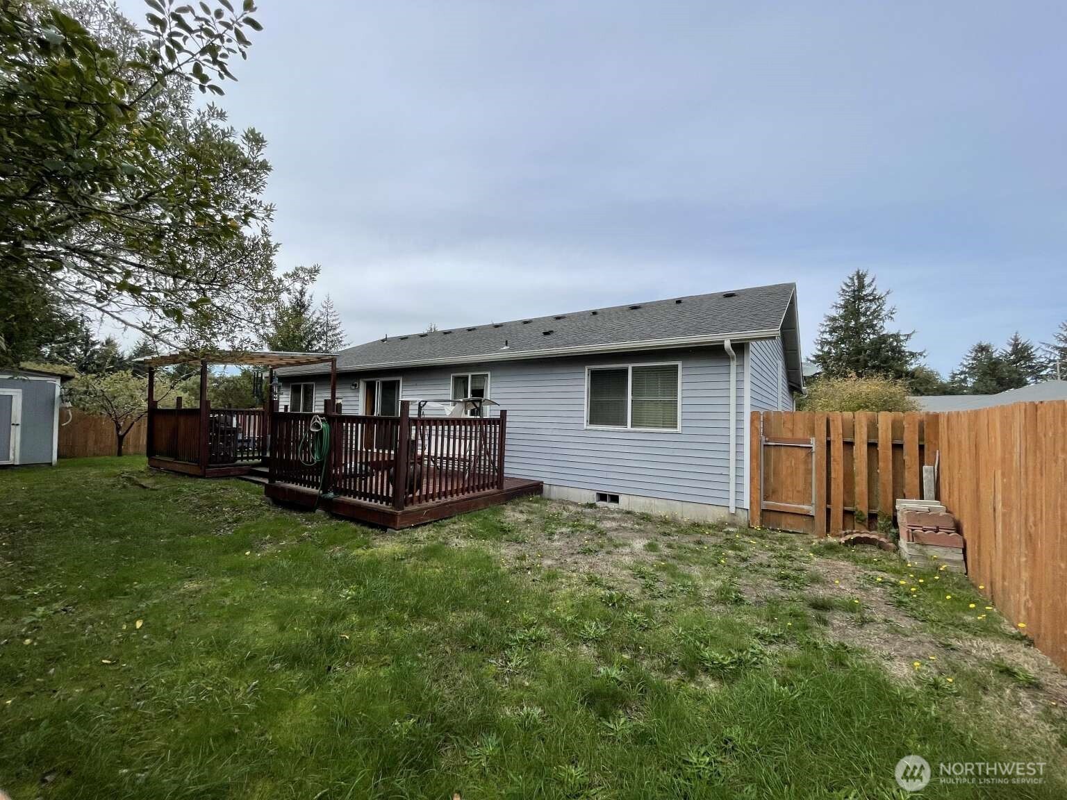 117 Bufflehead Street SW