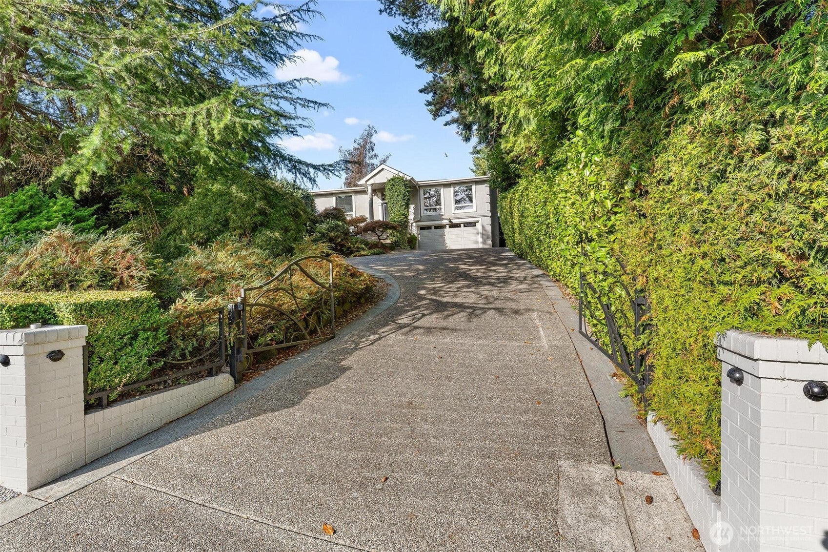 11912 Marine View Drive