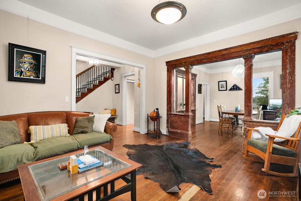 Photo of 1626 25th Avenue, Seattle, WA 98122 (MLS # 2486028)