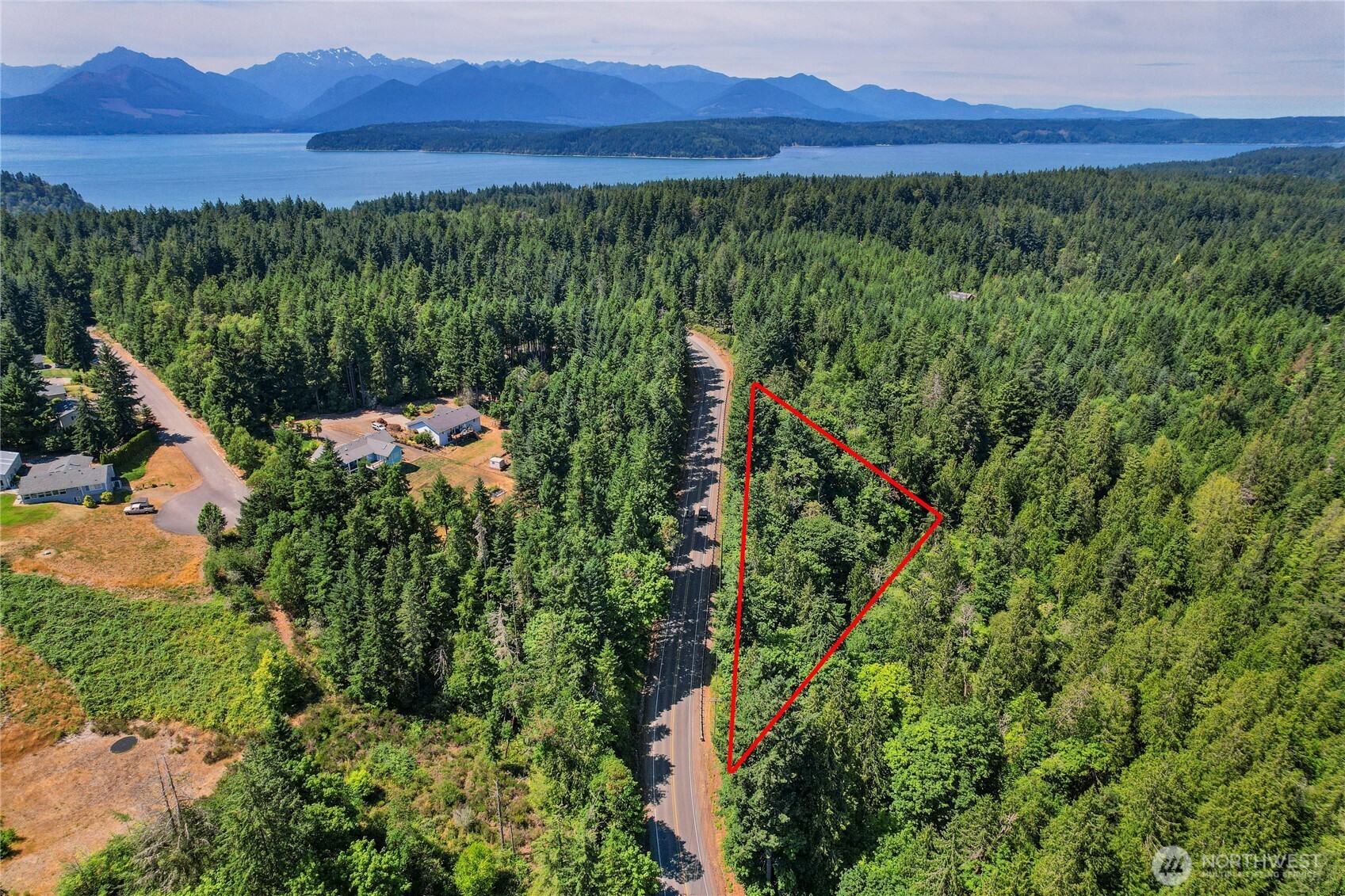 777 NW Anderson Hill Road