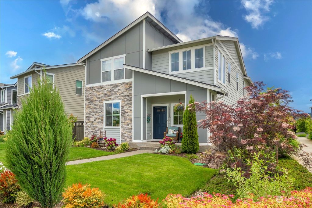 Photo of 32804 SE Cottonwood Street, Black Diamond, WA 98010 (MLS # 2125169)