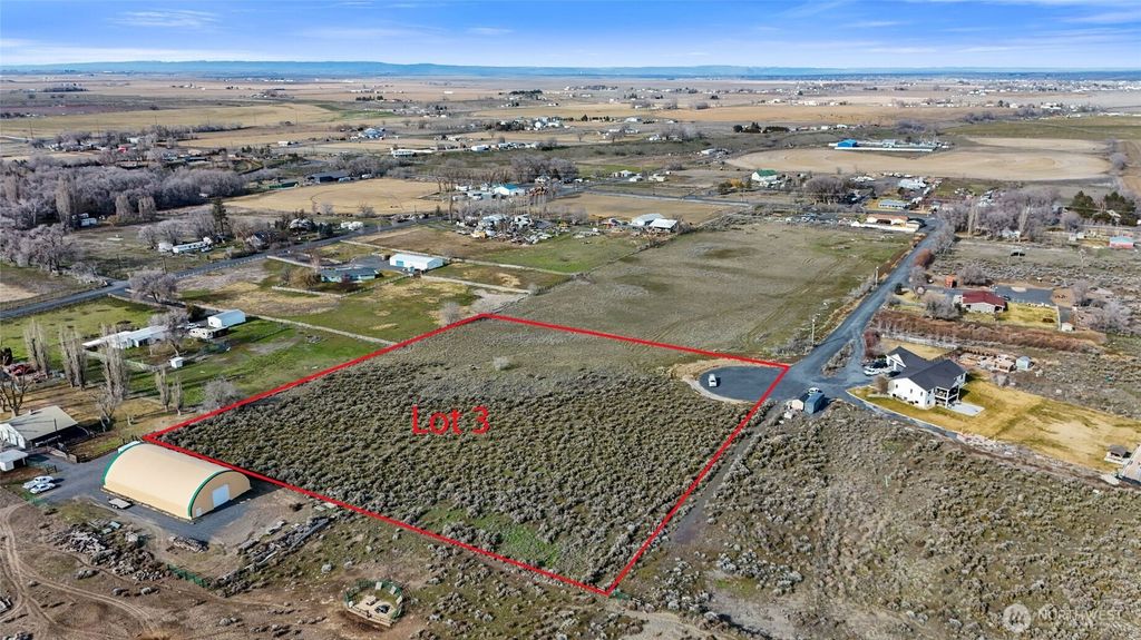 Photo of 0 NNA Mae Valley, Moses Lake, WA 98837 (MLS # 2483222)
