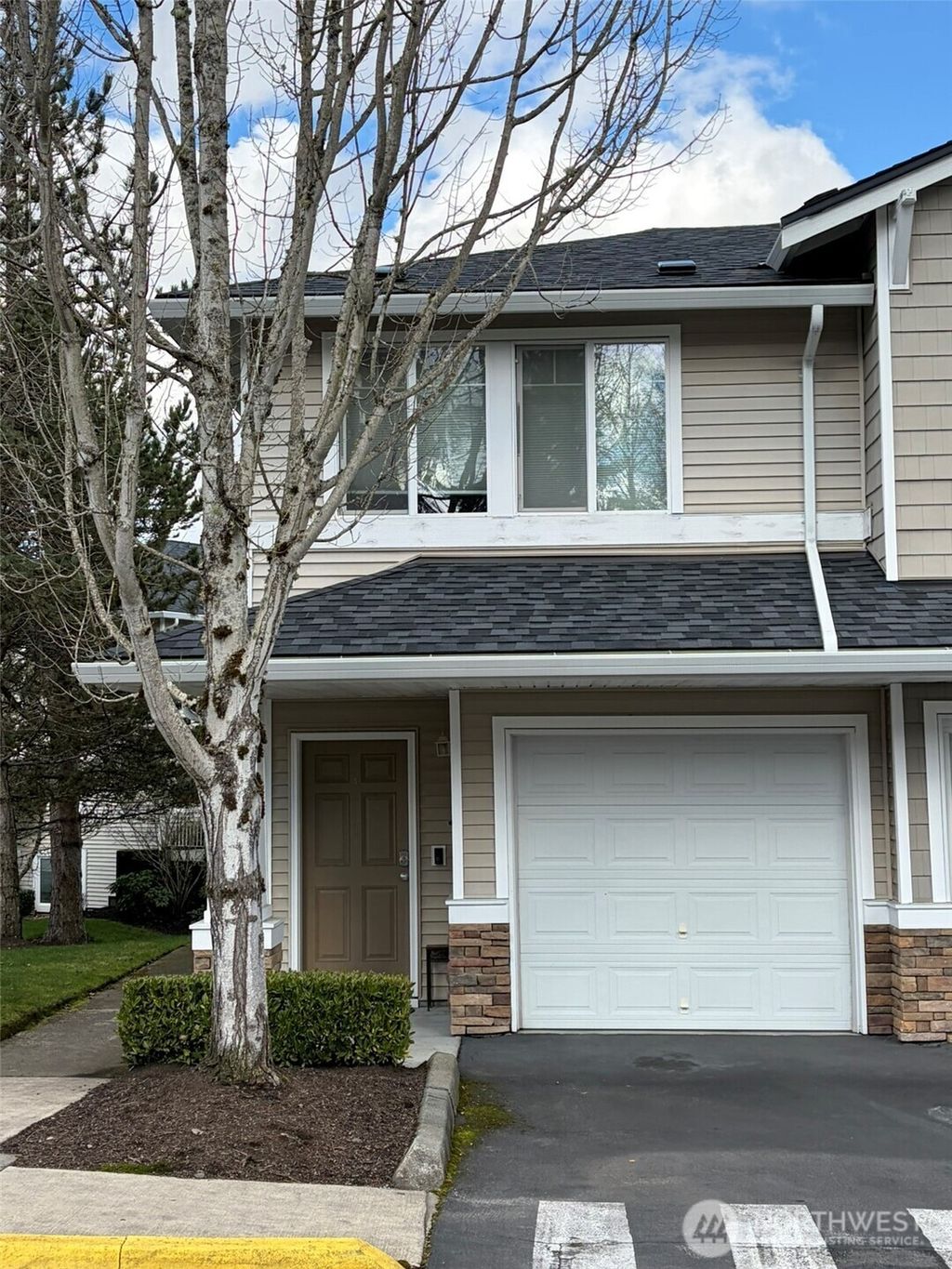 Photo of 14200 69th Drive SE #L2, Snohomish, WA 98296 (MLS # 2481817)