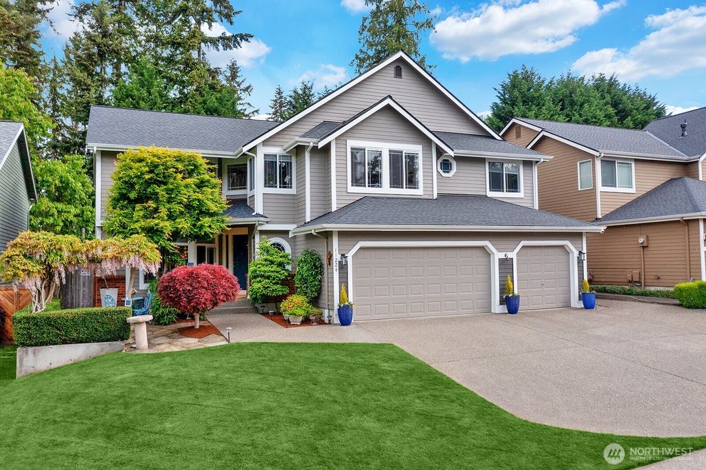 Photo of 11224 SE 306th Place, Auburn, WA 98092 (MLS # 2435782)