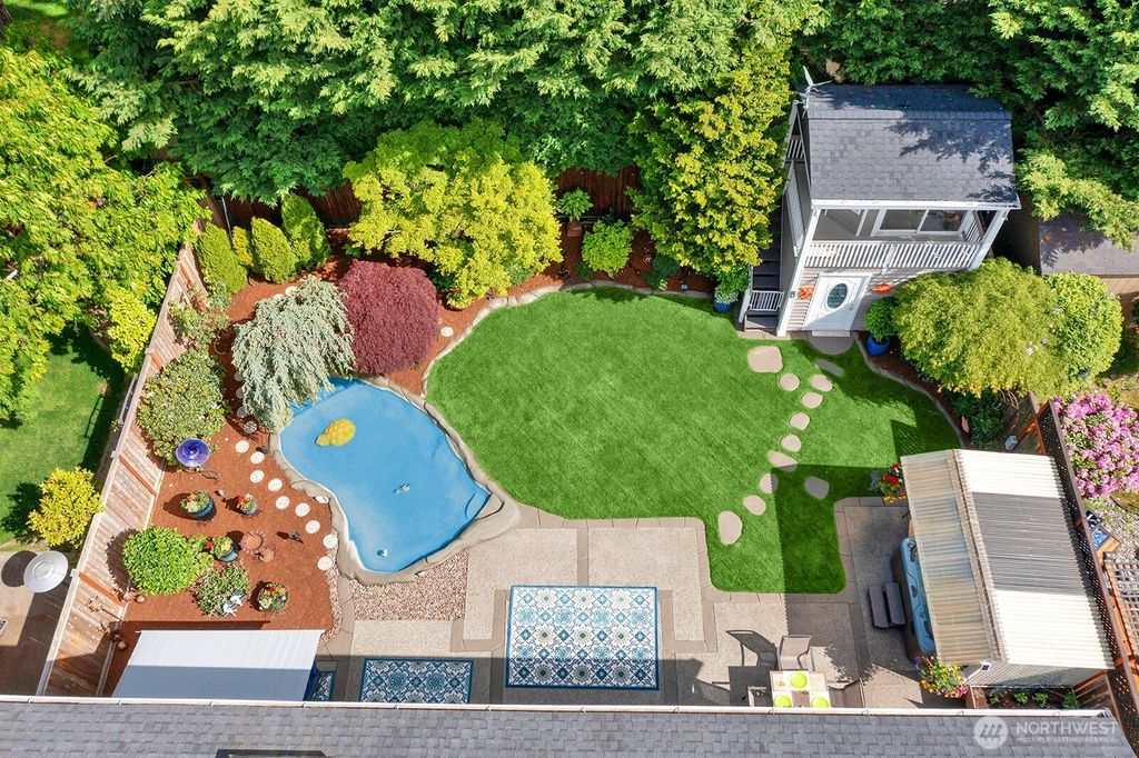 Photo of 11224 SE 306th Place, Auburn, WA 98092 (MLS # 2435782)