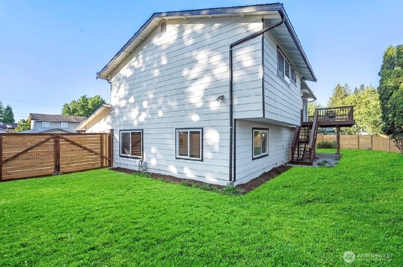 9755 S 239th Place