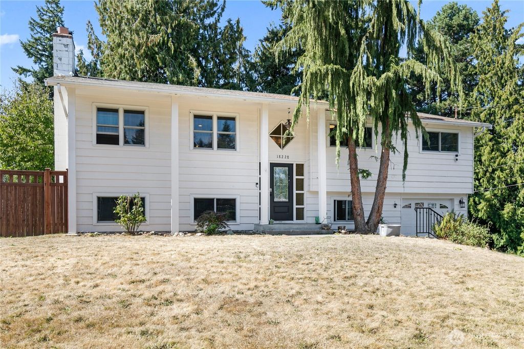 Photo of 18228 42nd Place W, Lynnwood, WA 98037 (MLS # 2504618)