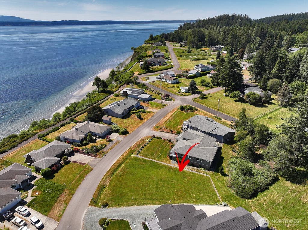 Photo of 0 XXXX Dolphin Drive, Freeland, WA 98249 (MLS # 2531926)
