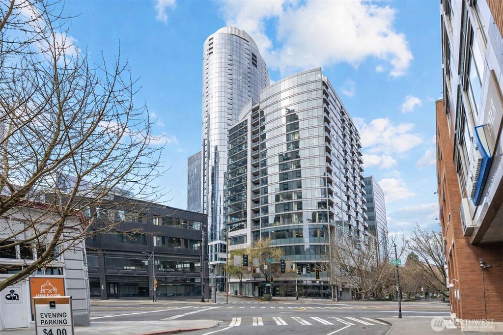 Photo of 820 Blanchard Street #1506, Seattle, WA 98121 (MLS # 2496871)
