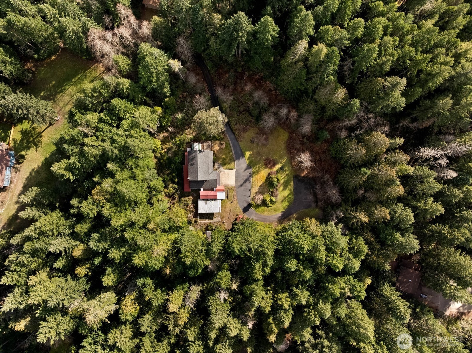 8115 Berry Ridge Lane NW