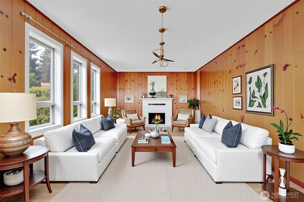 Photo of 11110 Beacon Avenue S, Seattle, WA 98178 (MLS # 2347556)