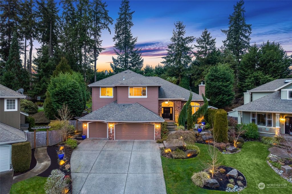 Photo of 5301 NE 23rd Court, Renton, WA 98059 (MLS # 2040006)