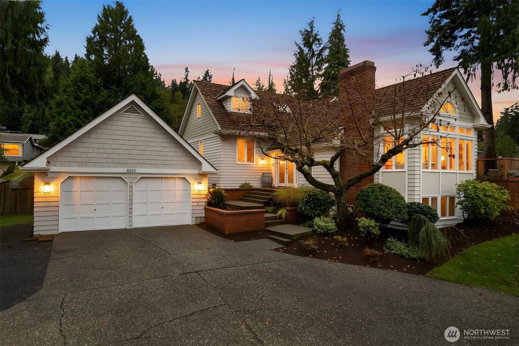 Photo of 8430 Talbot Road, Edmonds, WA 98026 (MLS # 2456510)