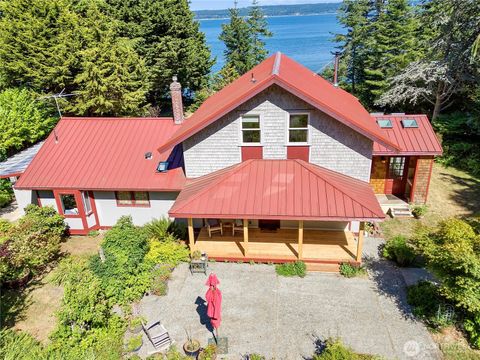 Photo of 372 Schwartz Road, Nordland, WA 98358 (MLS # 2408973)