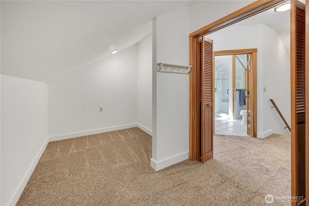listing image 9364877181345298422