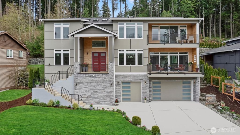 Photo of 17123 69th Place W, Edmonds, WA 98026 (MLS # 2527957)