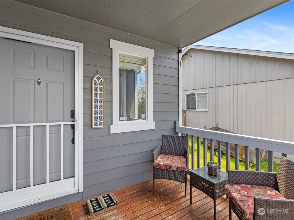 Photo of 6712 49th Place NE, Marysville, WA 98270 (MLS # 2234497)