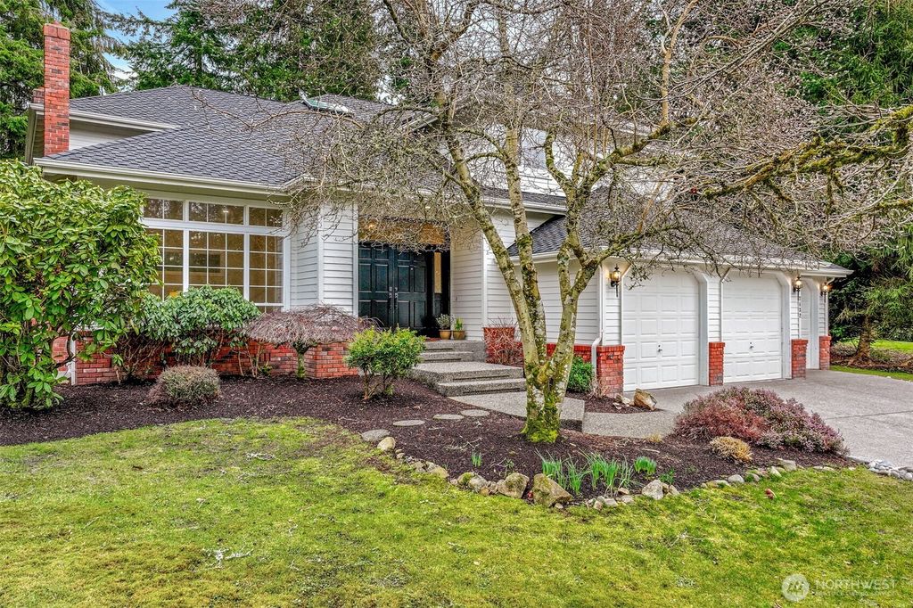 Photo of 7432 245th Way NE, Redmond, WA 98053 (MLS # 2336570)