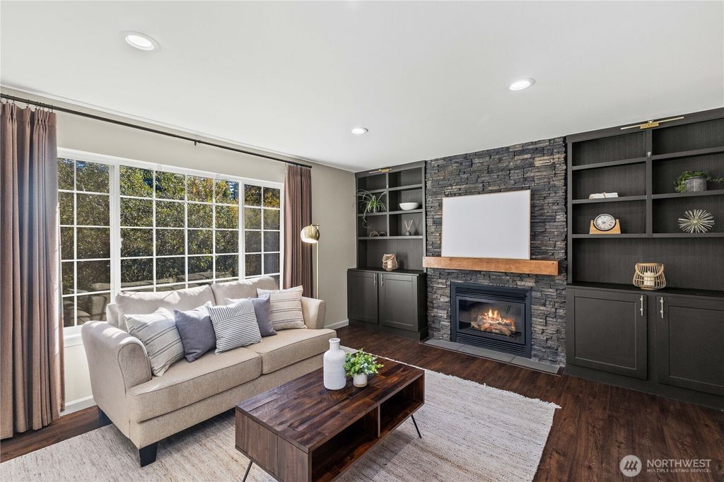 Photo of 26023 222nd Court SE, Maple Valley, WA 98038 (MLS # 2468628)