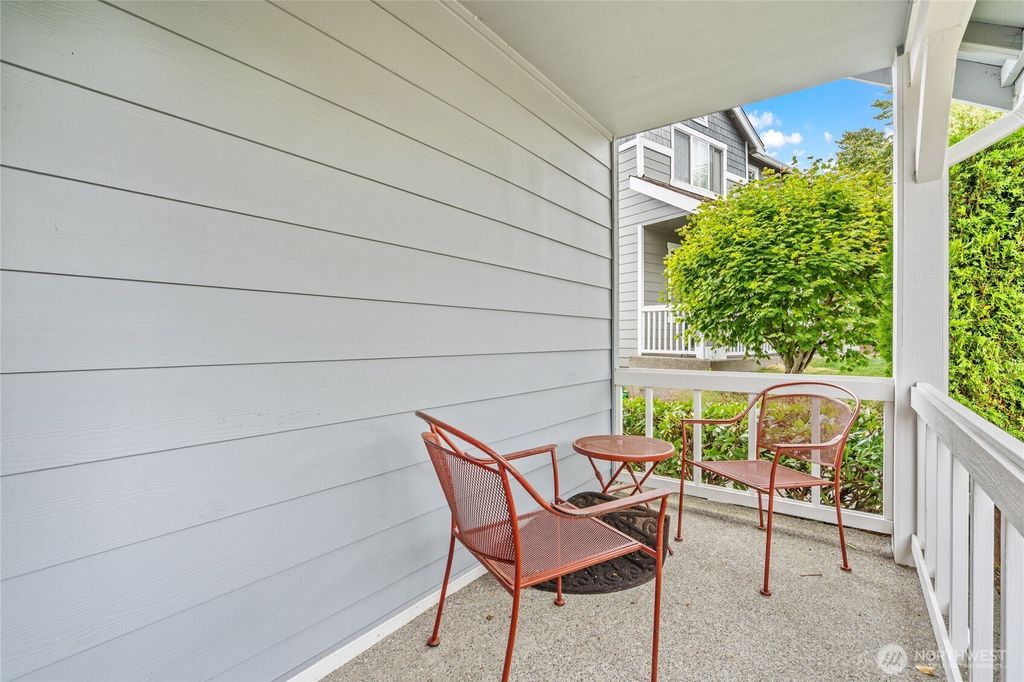 Photo of 16919 165th Place SE, Renton, WA 98058 (MLS # 2433564)