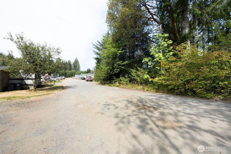 3389 US Highway 101