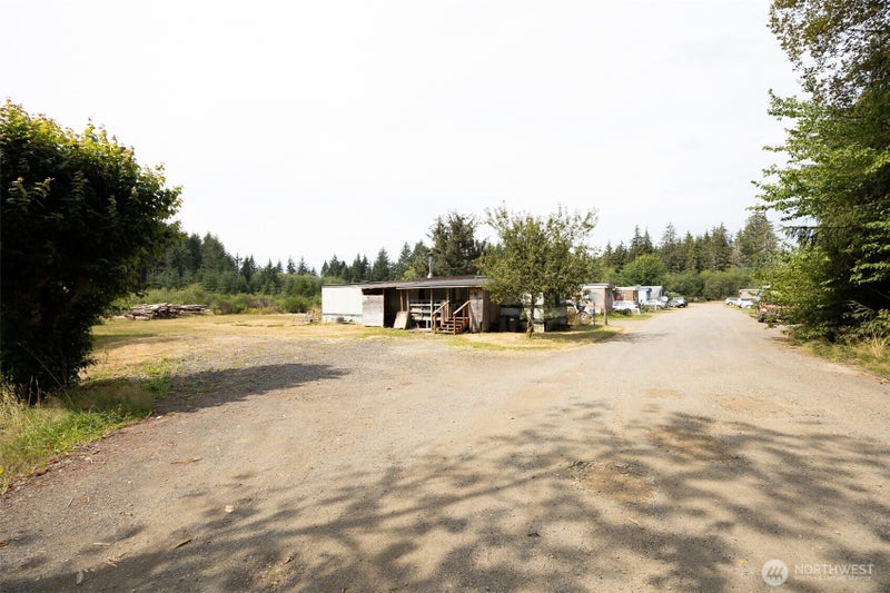 3389 US Highway 101