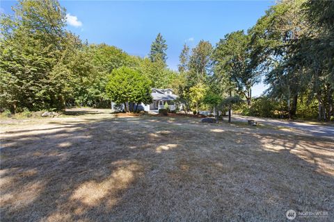 Photo of 6109 Guerin Street SW, Olympia, WA 98512 (MLS # 2447023)
