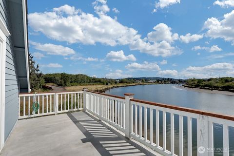 346 Island Lane, Raymond, WA 98577 - MLS#: 2331075