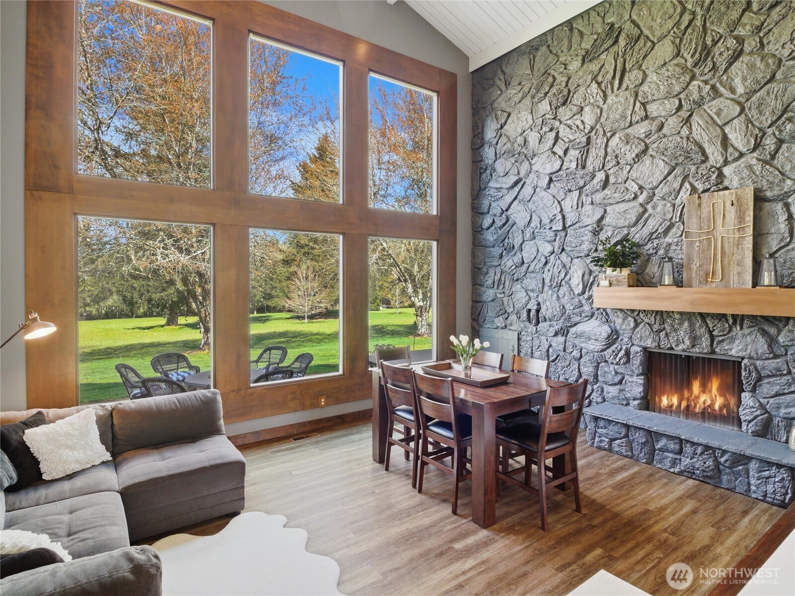 2425 140th Avenue SW