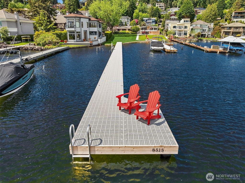 Photo of 8515 NE Juanita Drive, Kirkland, WA 98034 (MLS # 2370616)