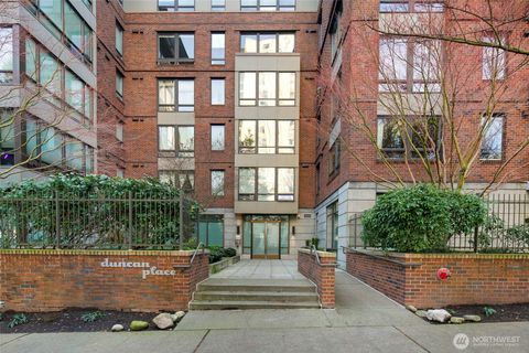 4547 8th Avenue NE Unit 301, Seattle, WA 98105 - MLS#: 2333162