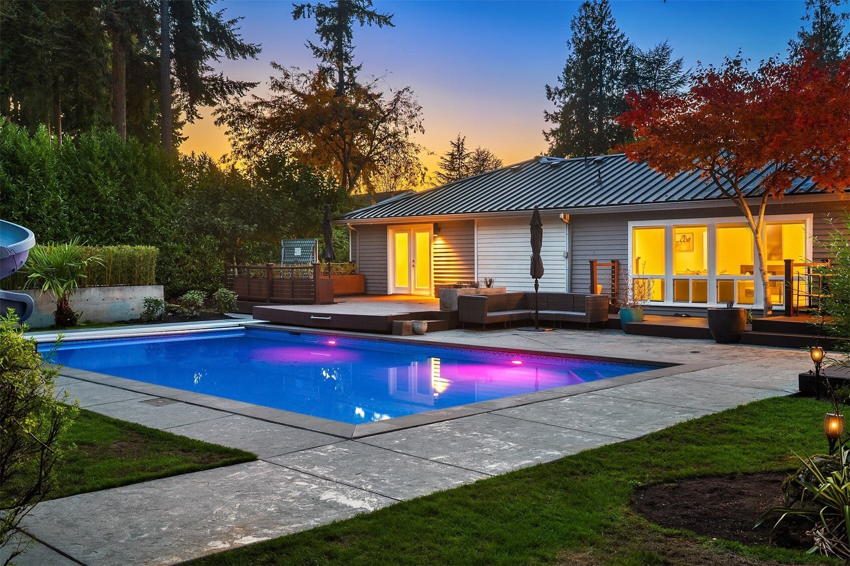 8712 Talbot Road