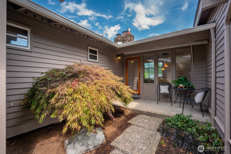 17236 NE 6th Place