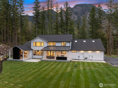 Photo of 6993 N Fork Road SE, Snoqualmie, WA 98065 (MLS # 2442780)