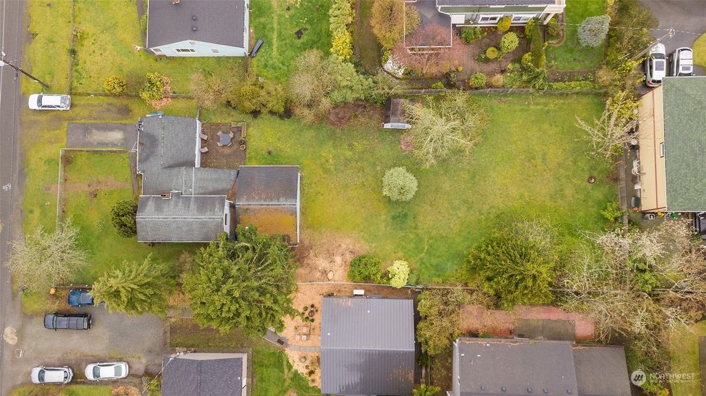 Photo of 12220 Ashworth Avenue N, Seattle, WA 98133 (MLS # 2056795)